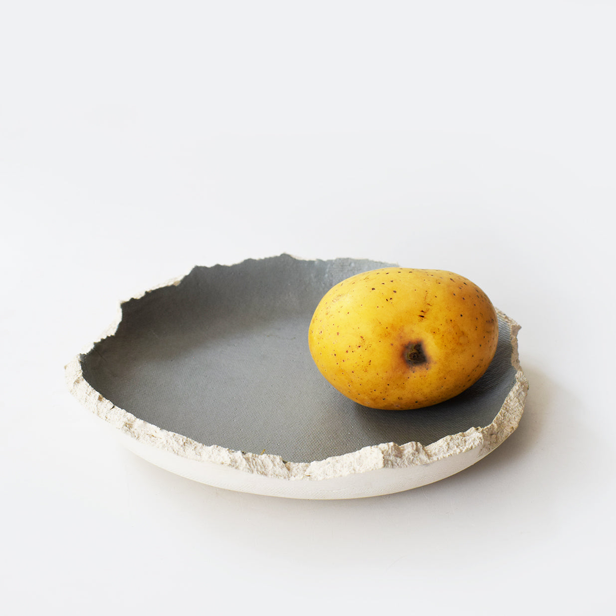 Monochrome Jagged Platter 8"(Small)