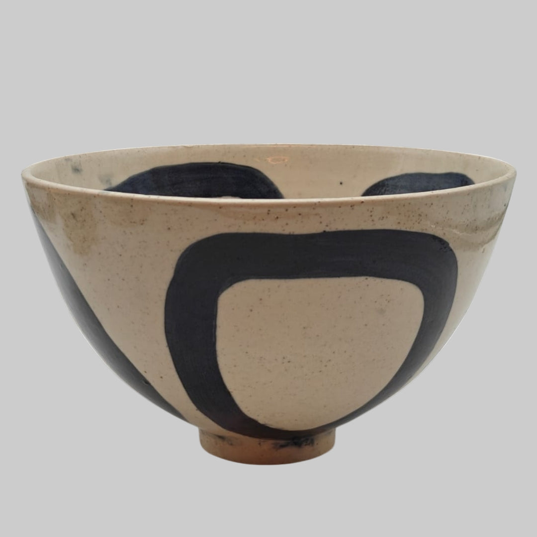 MINIMALIST BOWL OF FORTUNE
