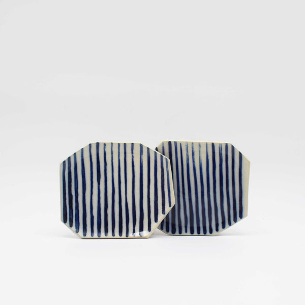 canape plates set of 2