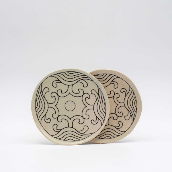 Canape Plates set of 4