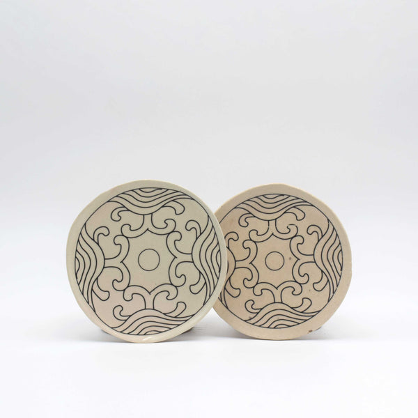 Canape Plates set of 4