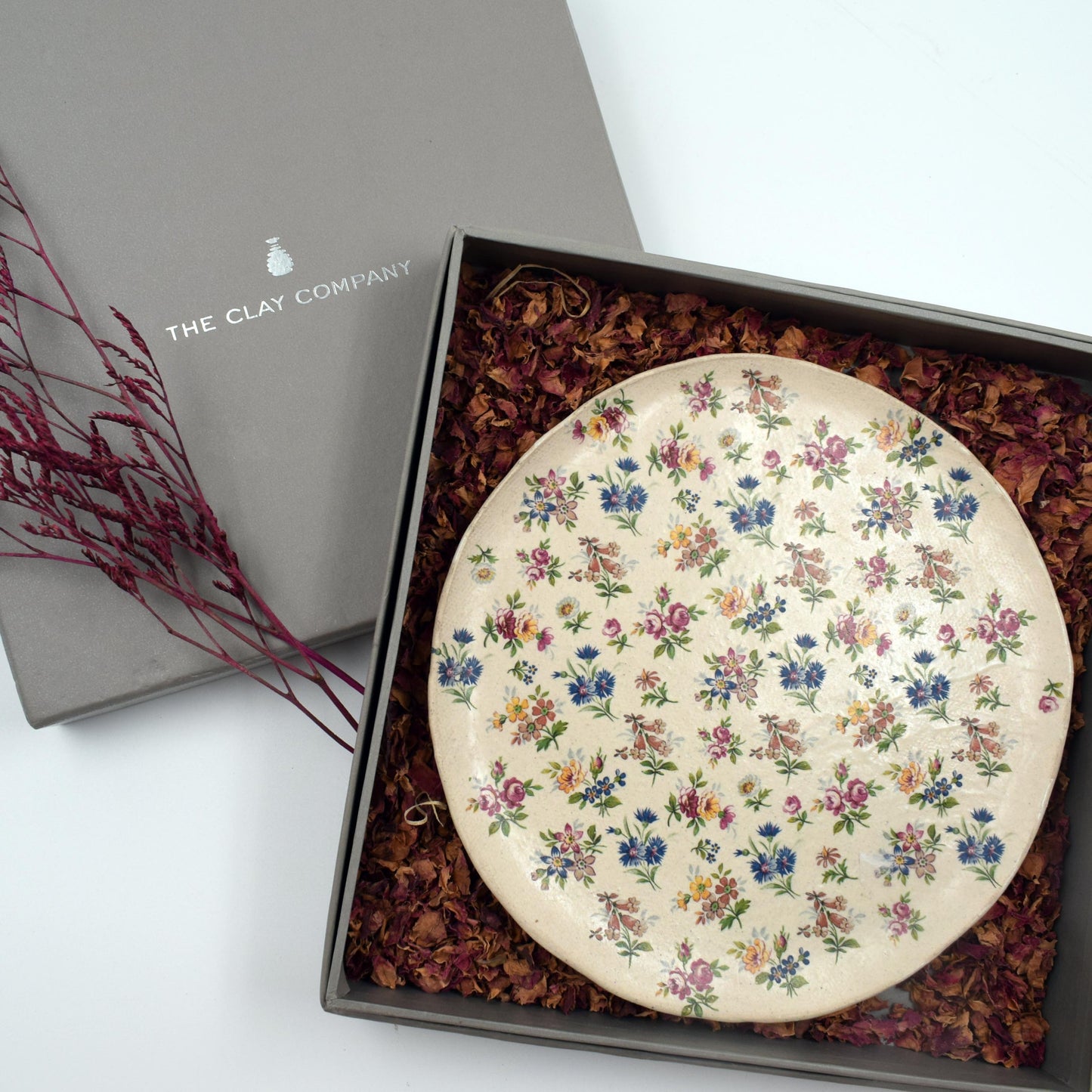 Floral plate (Pair) - 9"