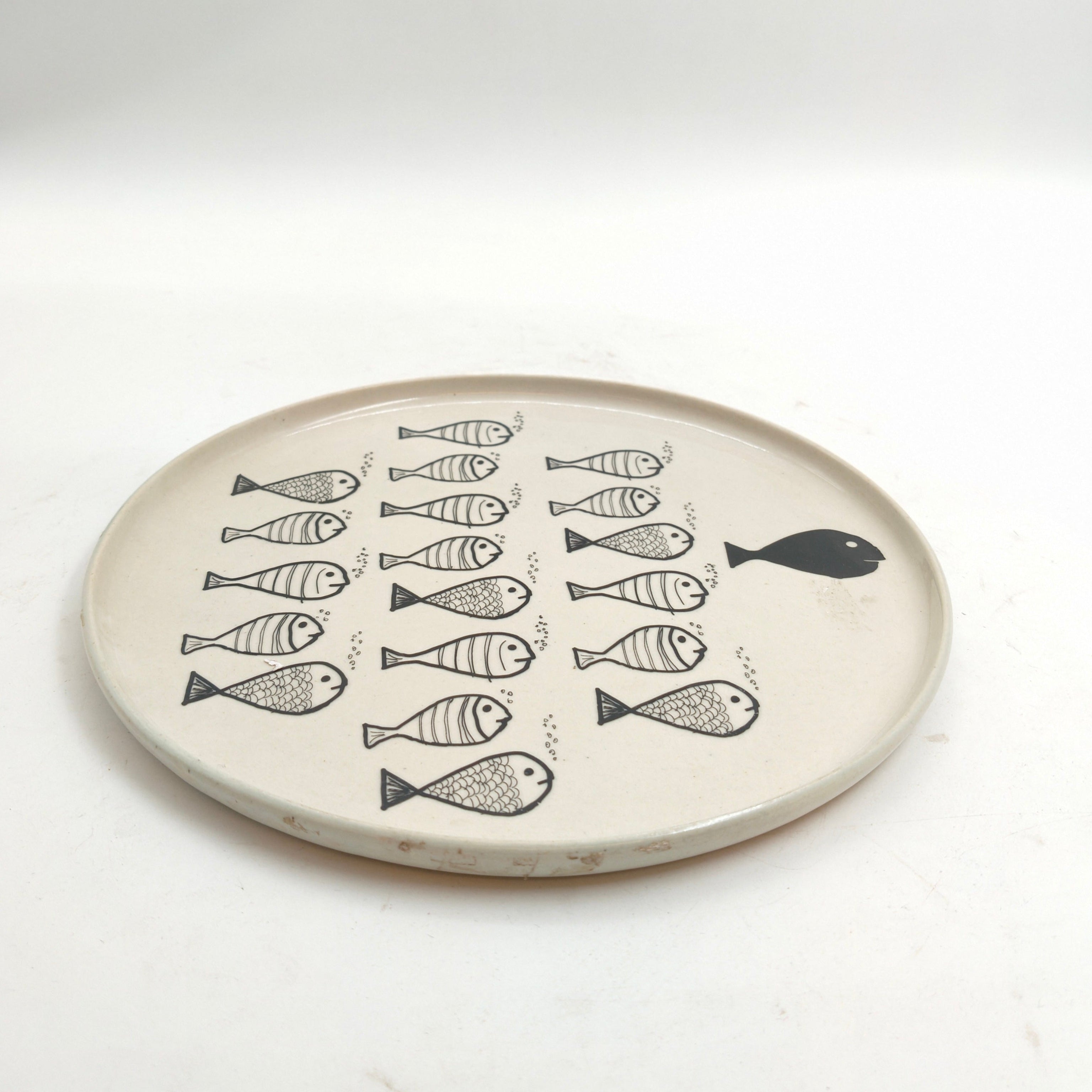 Fish Bubbles Dinner Plates