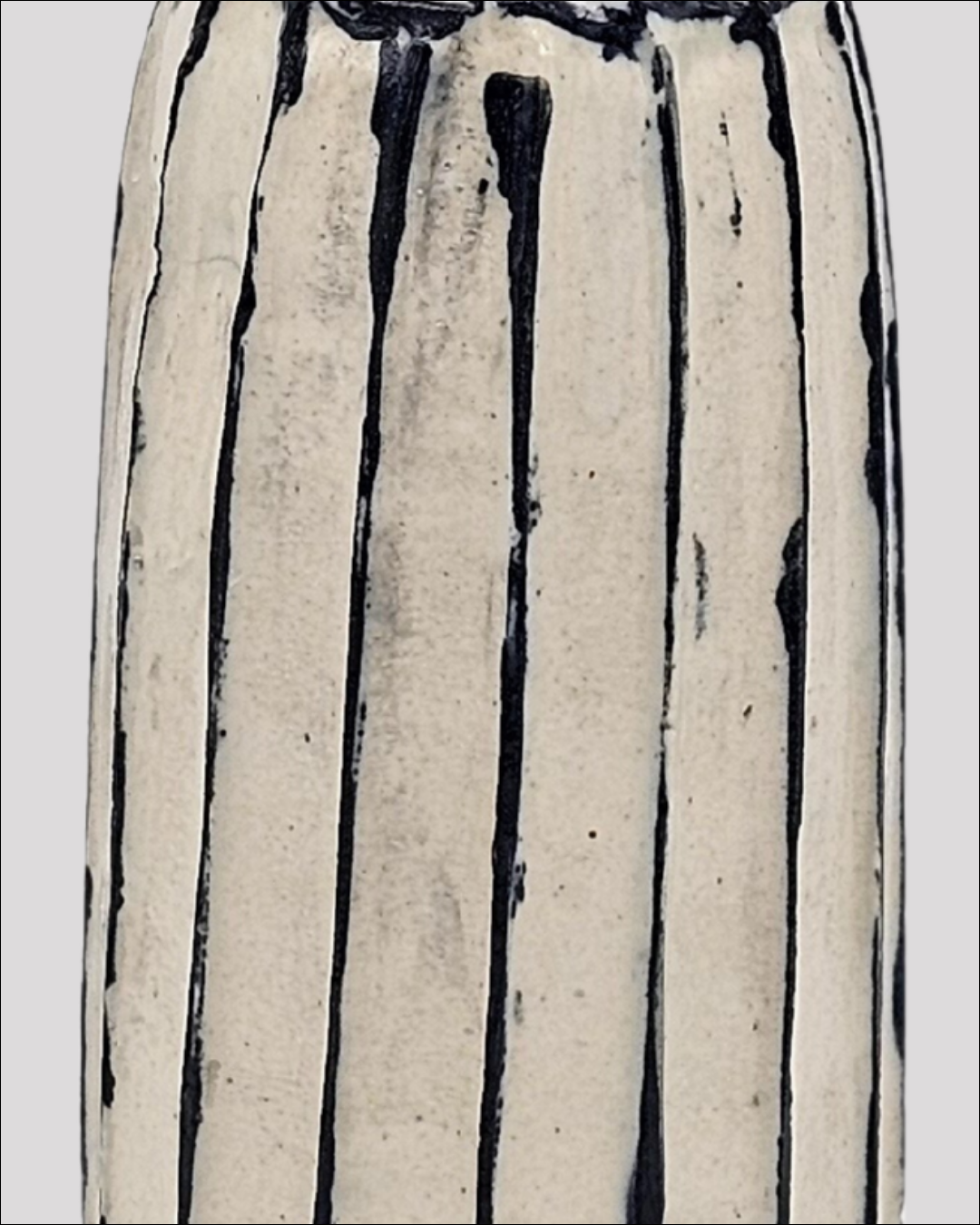 MIDNIGHT LINES - RIBBON VASE