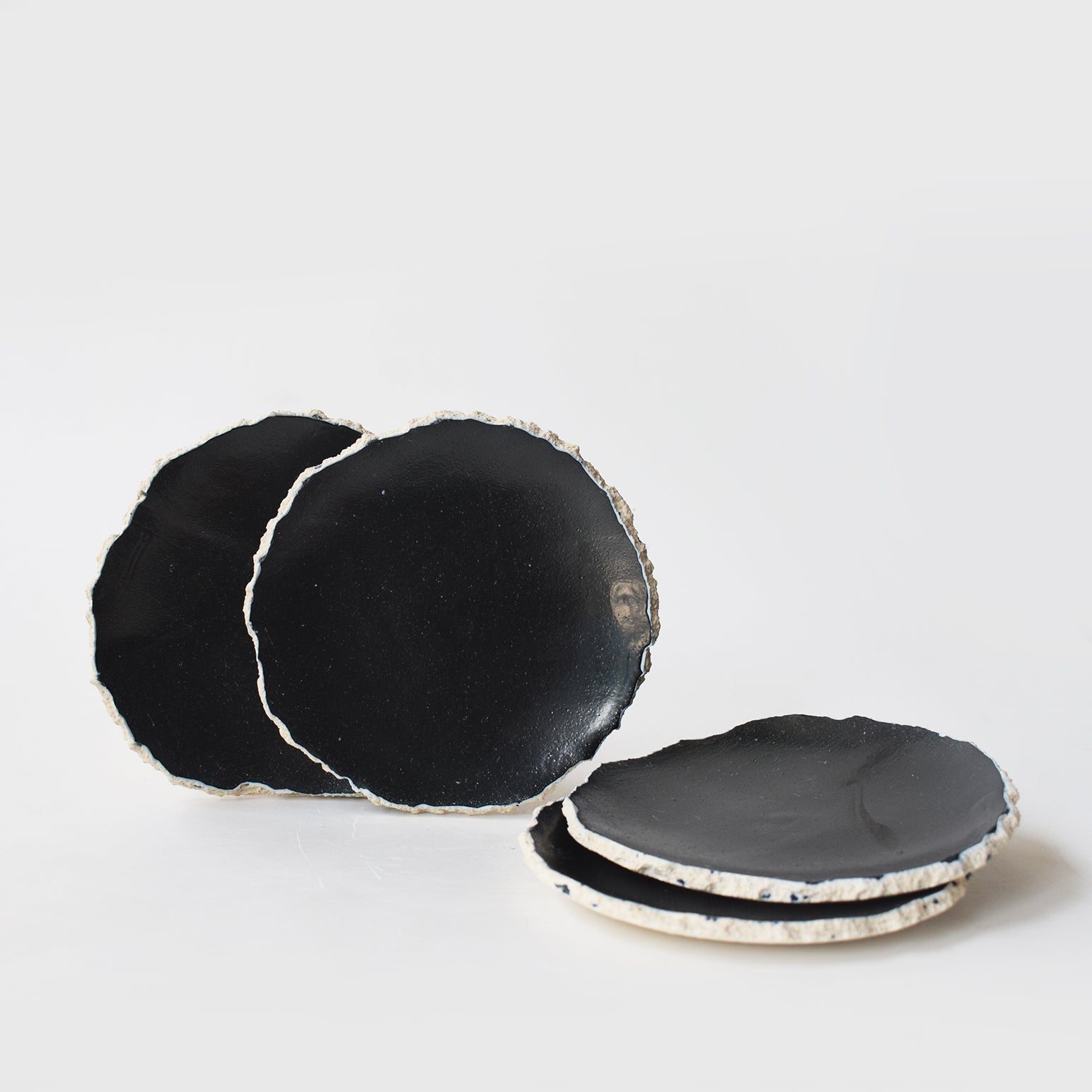 Jagged Canape plates (Set of 4)